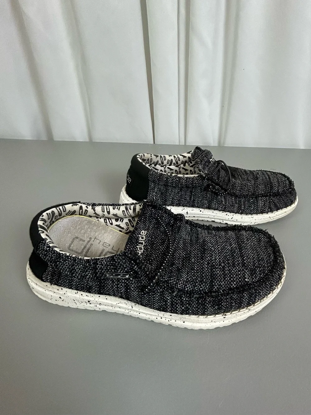 Hey Dude Kids Moccasin Slip-On Shoes in Charcoal and White size 7